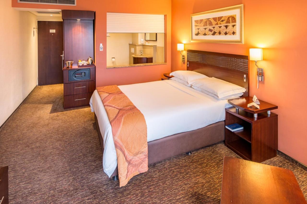 City Lodge Hotel Hatfield, פרטוריה מראה חיצוני תמונה